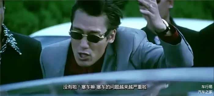 小鹏官宣了,3年内量产能跑能飞的汽车,售价100万内!