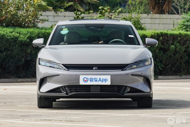 2022款汉dmi尊享型