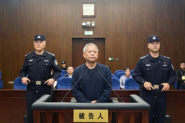 陈德美受审：为儿子牟利500万_澎湃号·媒体_澎湃新闻-The Paper