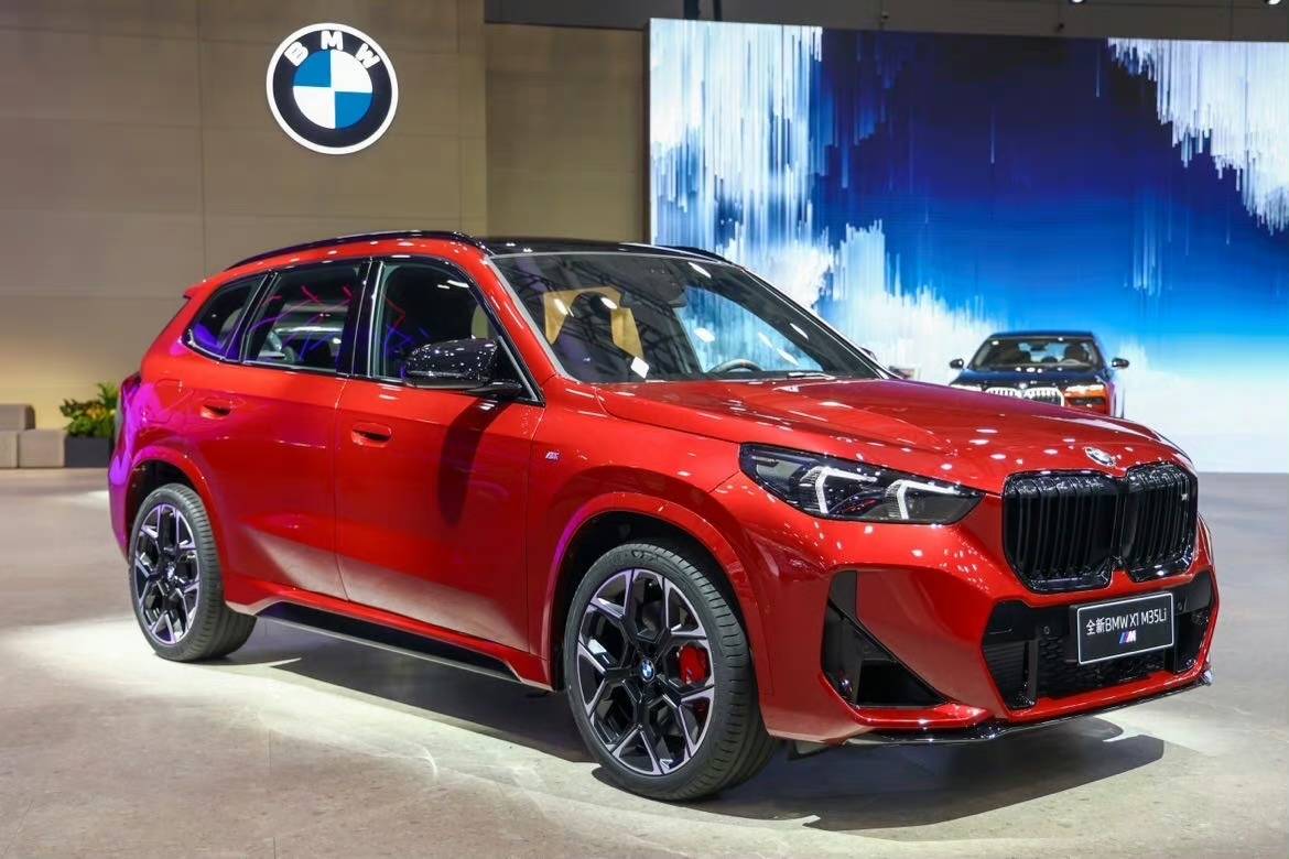选择AMG GLB还是它?宝马X1 M35Li正式亮相,首款国产M性能车