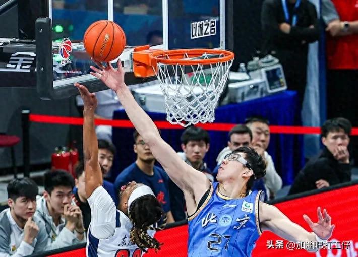广东男篮被北汽淘汰不冤！三核心表现拉胯，王少杰明年去向不明