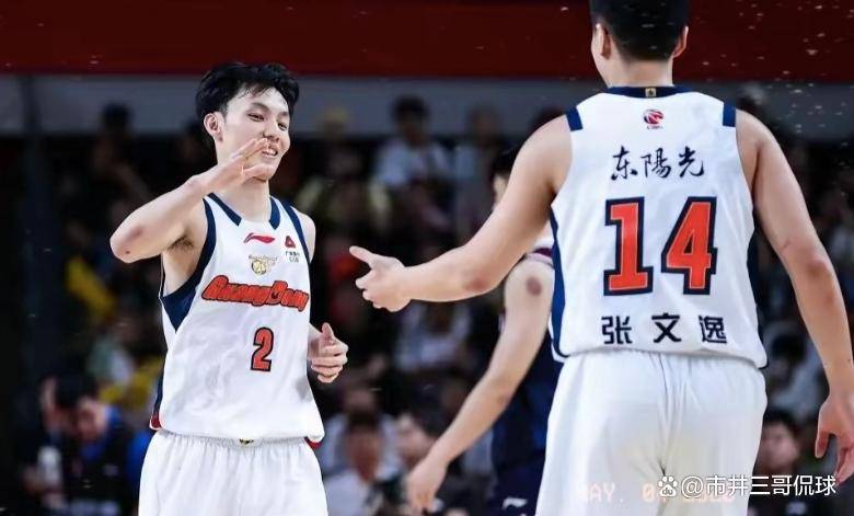 CBA季后赛八进四，京粤大战第一场，赛前几乎所有风向都指向北汽男篮