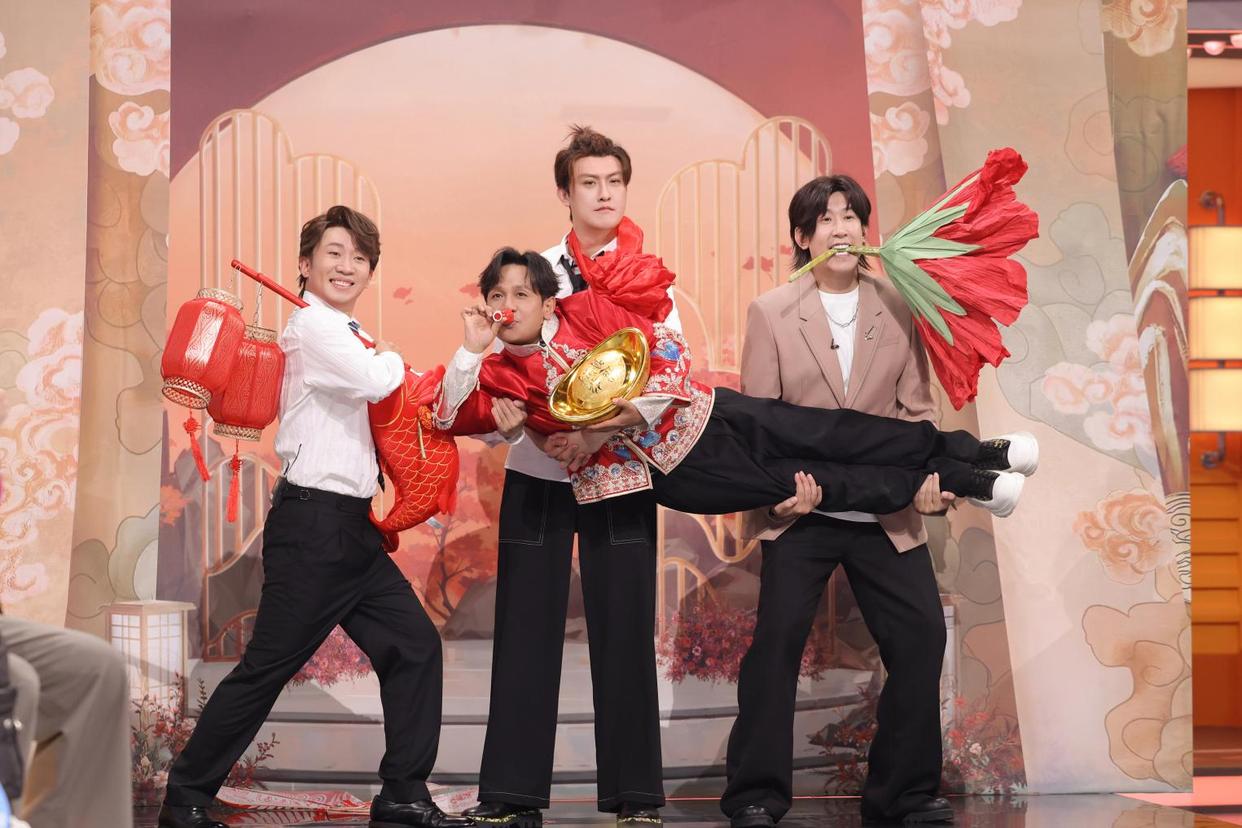 爆笑!《你好,星期六》开启“六街男孩”席位竞争赛