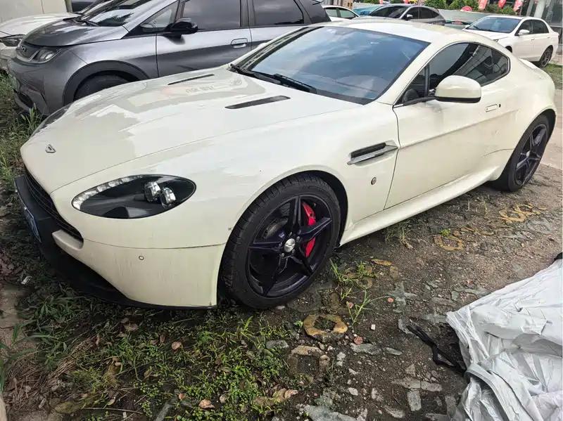 上海阿斯顿·马丁V8 Vantage二手车 2015款,优惠特价48.8万