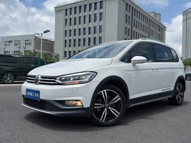 上海大众途安二手车 2021款,优惠特价8.02万