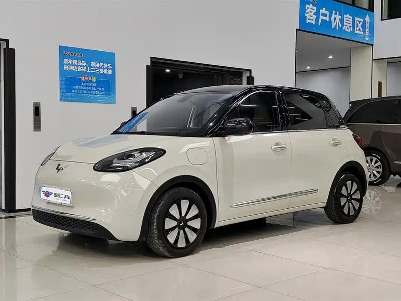 成都五菱汽车五菱缤果二手车 2023款,优惠特价5.48万