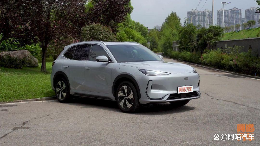 十万级家用纯电SUV,吉利银河E5值得买吗?喵哥告诉你试驾感受