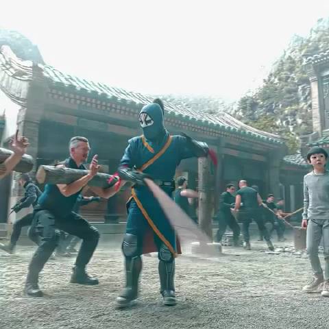 尚气与十环：梁朝伟上演父子对决