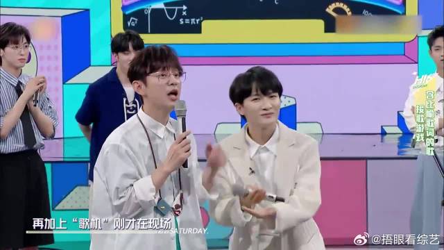 周深开口惊艳全场，清唱《栀子花开》，耳朵被治愈了