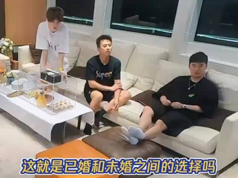 五哈团选择自己经费，每个人出乎意料 鹿晗 邓超 陈赫