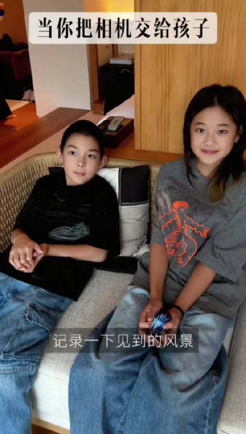 梅婷10岁儿子近照曝光，姐弟高颜值随母亲
