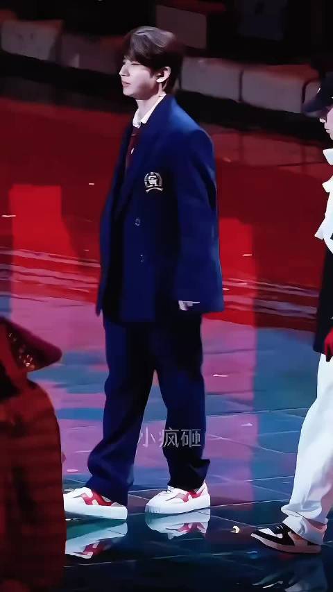 难道只有我自己在反复的看这段彩排吗