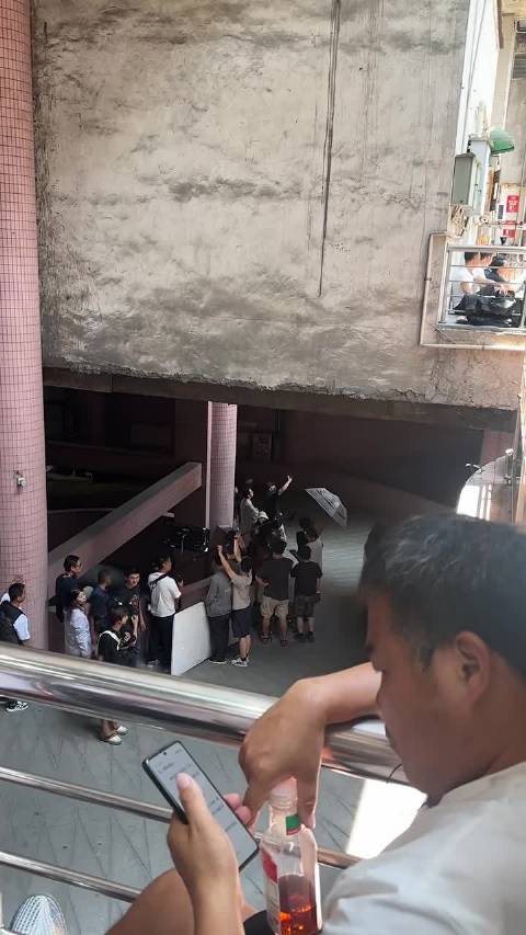 偶遇我的男神荔湾广场