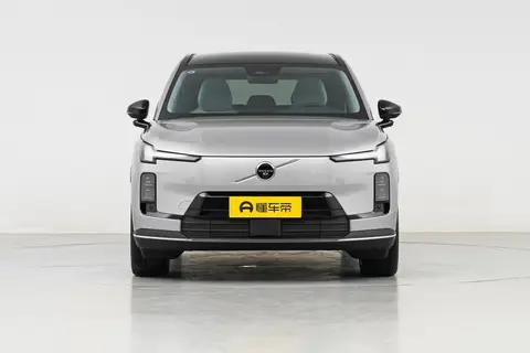 全新沃尔沃 XC70 对决强敌:豪华市场的突围与短板