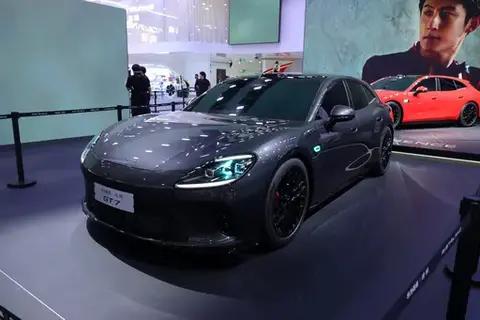华为鸿蒙智行与广汽联合打造,启境GT7全维度解析