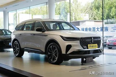 新车 | 售价32.58万元起/部分款型降3000元，2025款林肯航海家上市