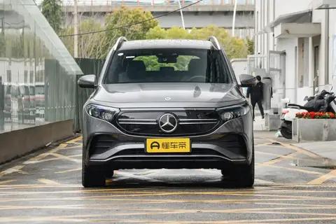 2023款改款奔驰EQB上市，最高纯电续航600公里，售价35.2万起