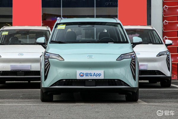它是最美紧凑型suv,整体造型符合当下的设计潮流