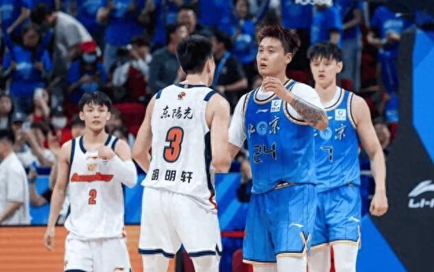 广东队季后赛落幕，下赛季阵容大致敲定 3人或将离队 核心5人逐渐明朗