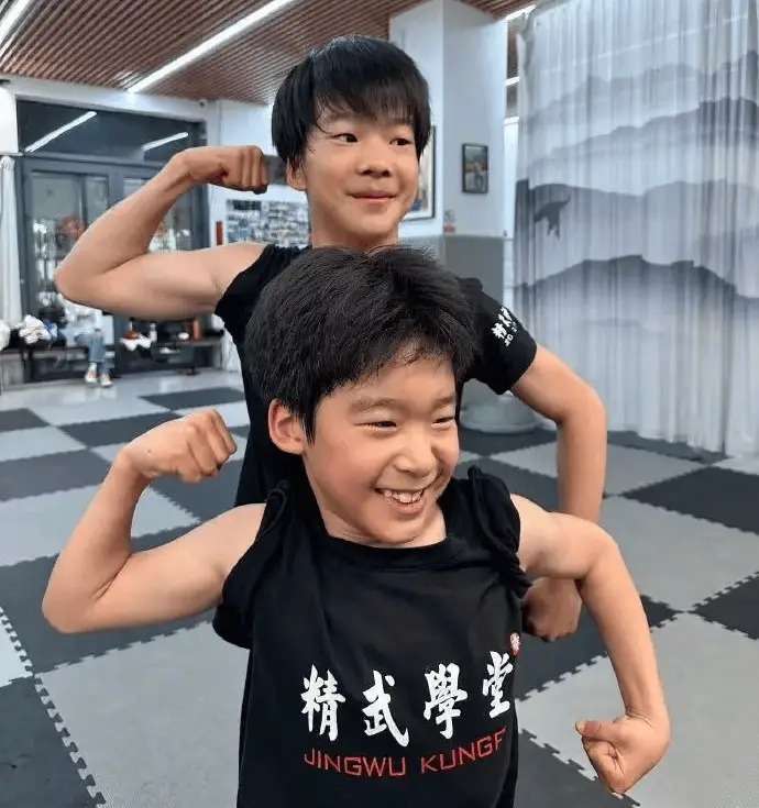 原创吴京谢楠结婚14周年!吴京反向表白:谢谢你娶了我