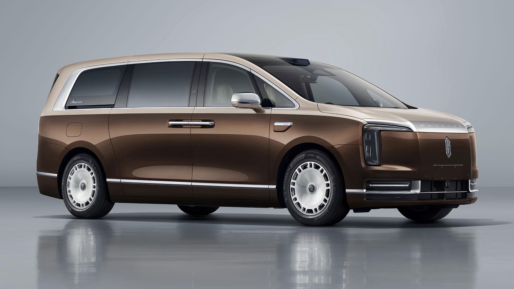 鸿蒙智行尊界首款MPV车型V800申报,车头大logo、双拼色吸睛