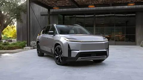 新一代汉兰达官图发布,改为纯电动,系丰田首款三排电动SUV