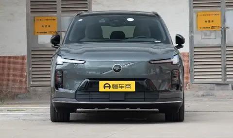 沃尔沃XC70评测:大空间长续航，家用到底值不值?