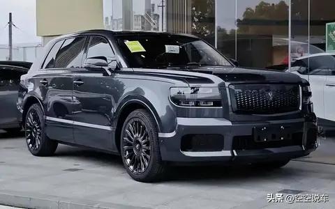 丰田世极实拍，售价约124万元，搭载3.5L V6混合动力+四驱系统!