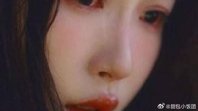 原来当年靳朝没参加高考是有缘故的 何与