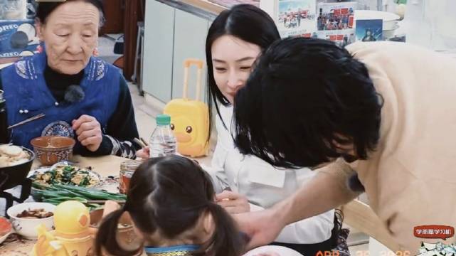 爸爸当家5官宣老家庭返场，李艾魏晨加盟