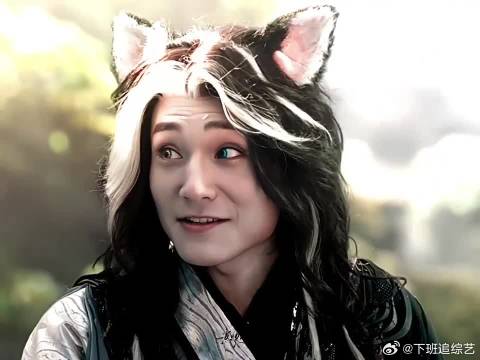 红烨：不该问的别问，懂吗？