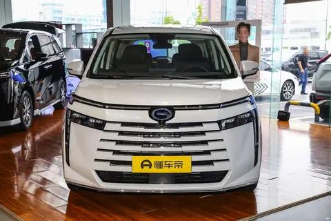 起售价20.98万元,定位七座中型MPV,传祺E8 PHEV值得入手吗?