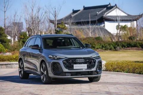 奥迪焕新先锋:全新奥迪Q5L智领未来SUV