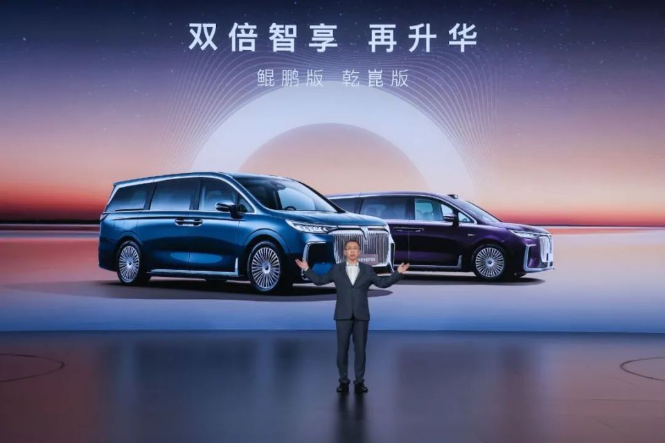 岚图全新梦想家预售发布:34.99万-46.99万元 科技与豪华的完美融合_新闻