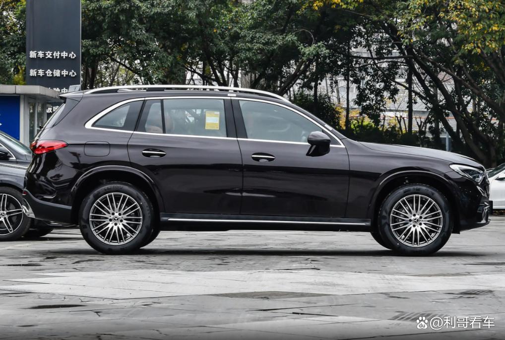 2026款奔驰GLC 300L 7座四驱|家用豪华SUV闭眼选不踩坑