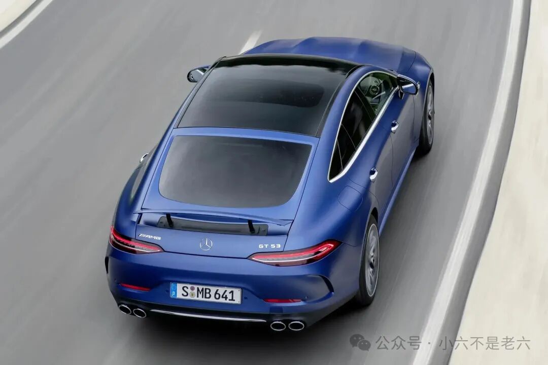王楚钦的奔驰AMG GT 53四门跑车,大头选择性能座驾,颜值实力并存