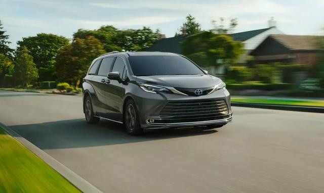 2026款丰田赛那Sienna北美发布,约28.6万元起,标配2.5L混动
