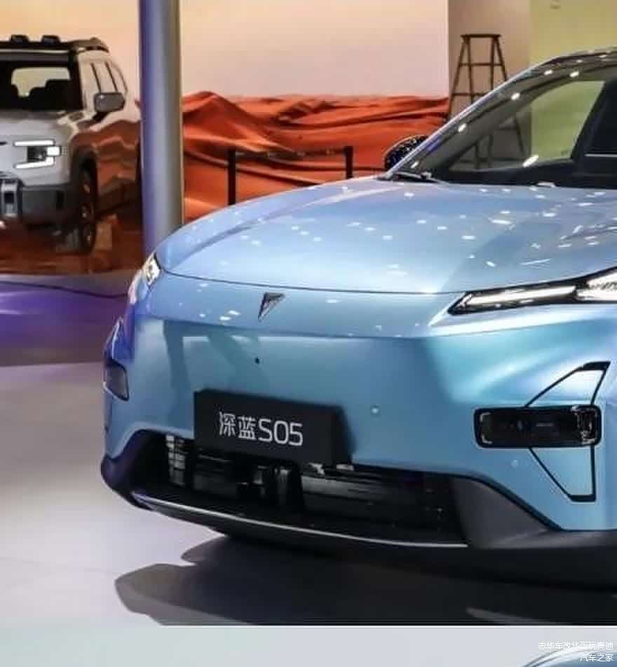 四连杆悬架、610km超长续航,吉利银河E5的底盘真的越级吗
