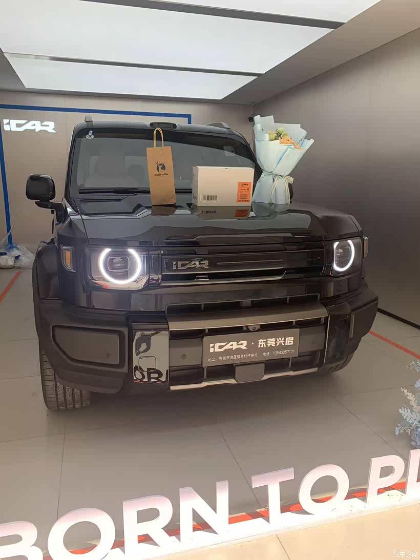 黑武士登场!喜提iCAR V27,方盒子的硬派与家用我全都要