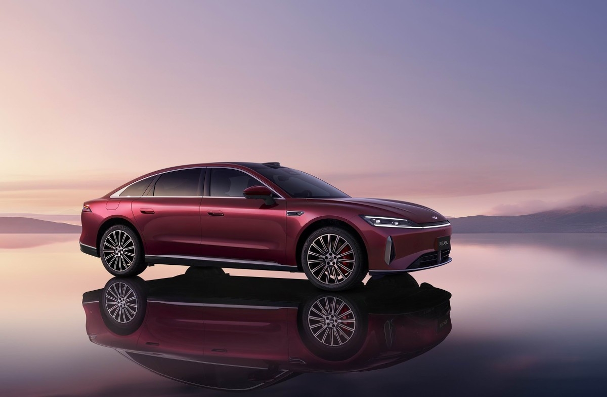 200km纯电续航 奇瑞风云A9L光辉上市17.19万起 | BitAuto