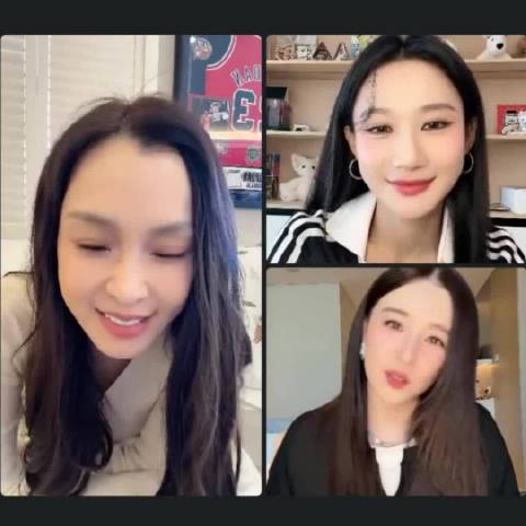 阚清子直播感谢范玮琪何宣林助其唱跳进步