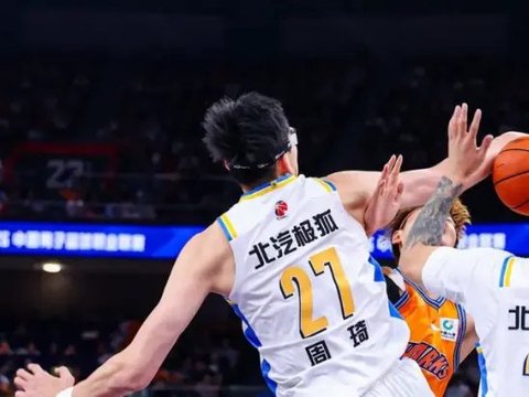 北京丢g1许利民用人太死板！末节双塔体能下滑不换，首发也该调了