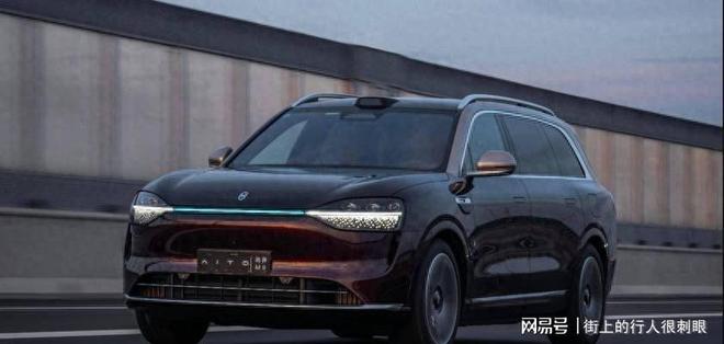 小米失守，问界M9险胜理想MEGA，国产品牌崛起|新车|国产车|凯美瑞|新能源车|五菱宏光|小米集团|豪华品牌_订阅