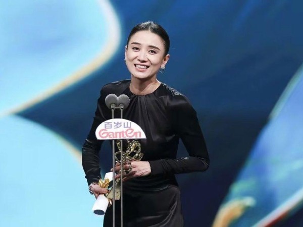 三次提名,颗粒无收:杨紫与白玉兰奖的距离究竟在哪里?