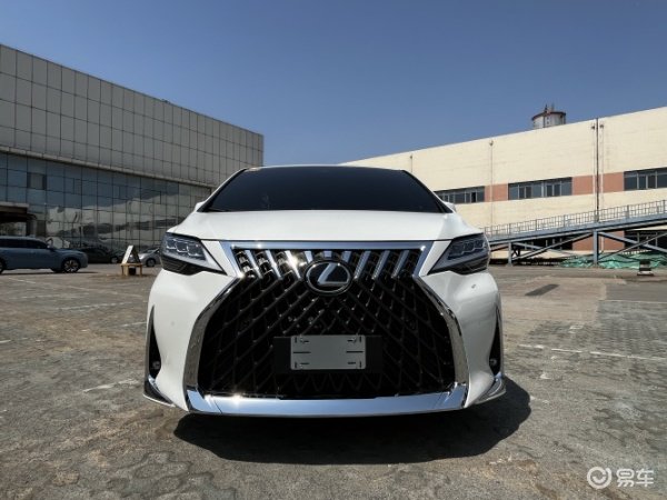 雷克萨斯LM350 3.5 V6 旗舰级商务四座 七座