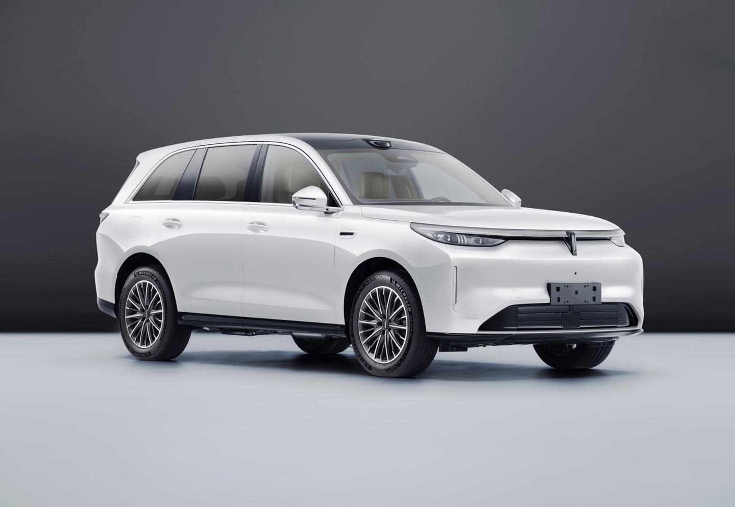 长城魏牌 V8X 大五座 SUV 申报：车长 5125mm，轴距 3050mm - IT之家