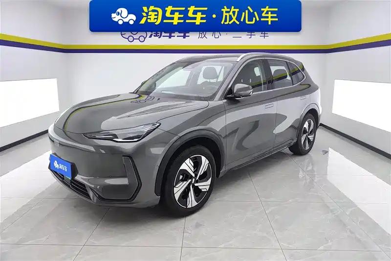 9万多拿下二手吉利银河银河E5,2024款行驶1万多公里,沉稳大气