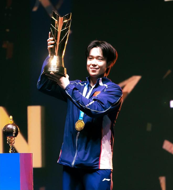 国乒再登年度热搜榜!孙颖莎年度运动员次席:开年登时尚杂志封面