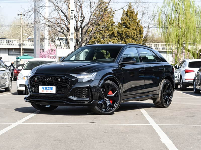 奥迪旗下最强suv 奥迪rsq8解析