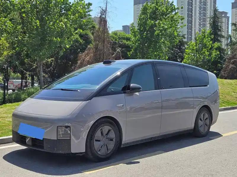 西安理想汽车理想MEGA二手车 2024款,优惠特价39.68万